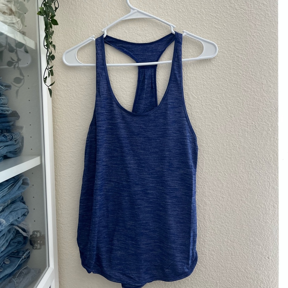 Lululemon Top Size 4